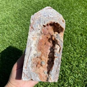 Lace Agate Tower
